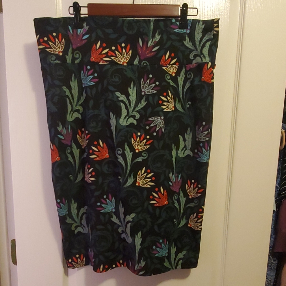 Lularoe Cassie XL